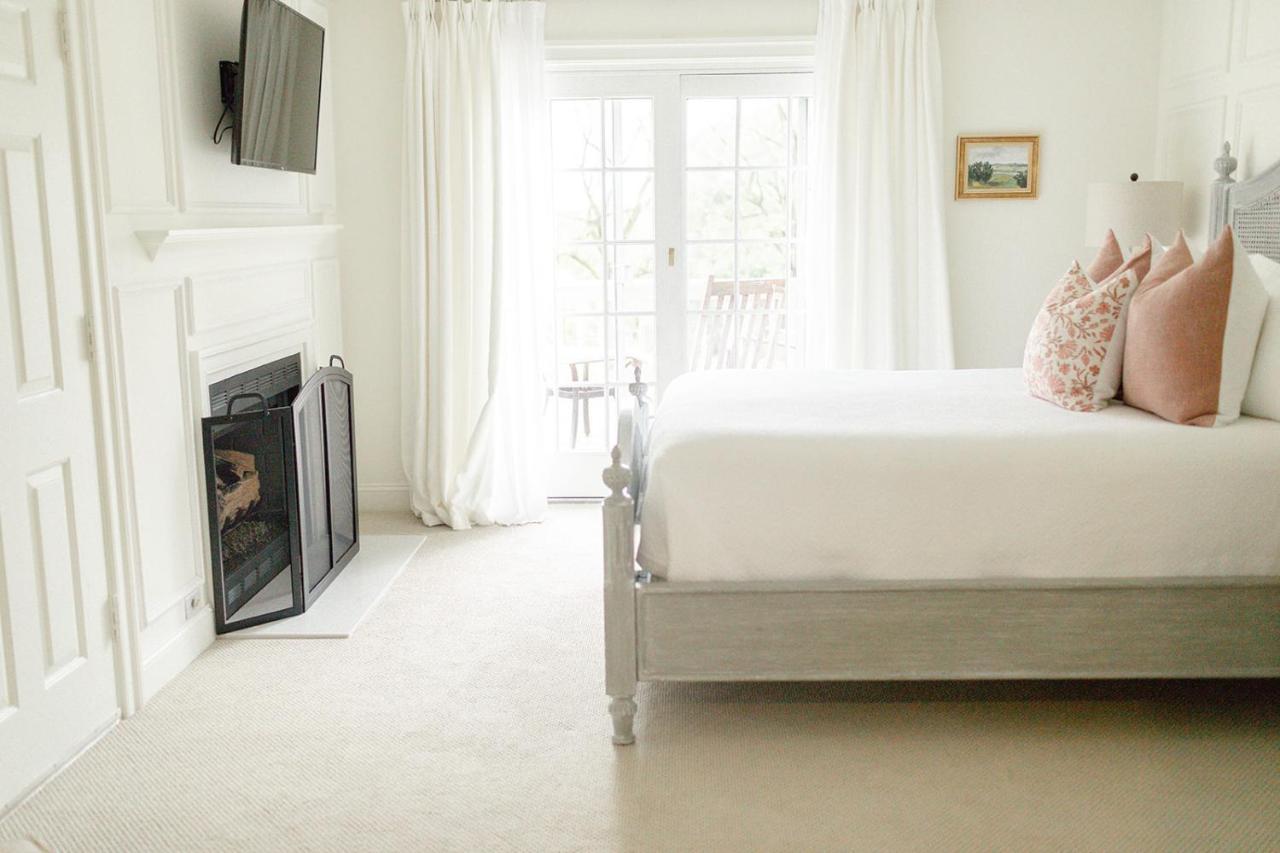 Fairville Inn Chadds Ford Экстерьер фото